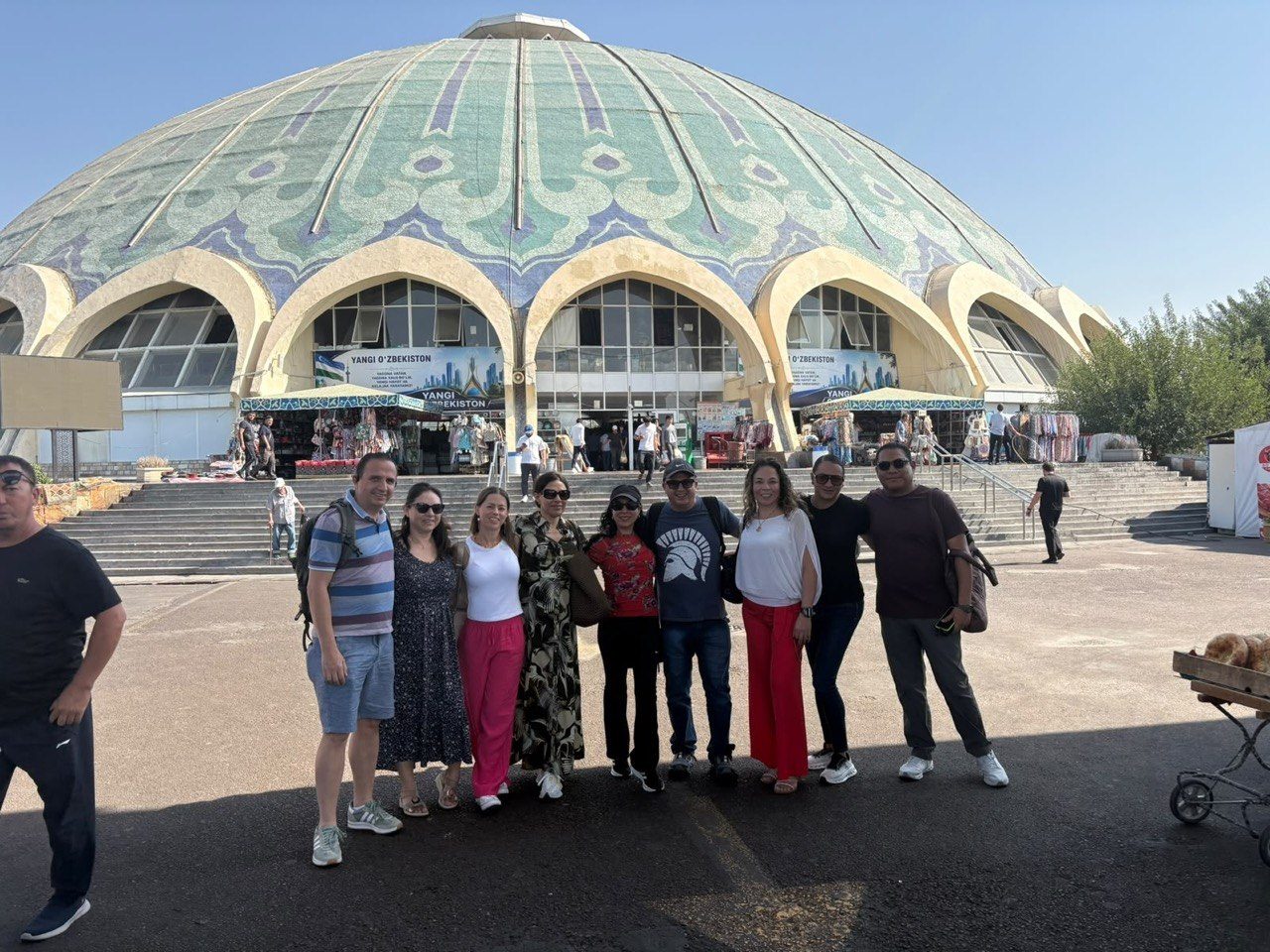 Tour group at Chorsu Bazaar, Tashkent